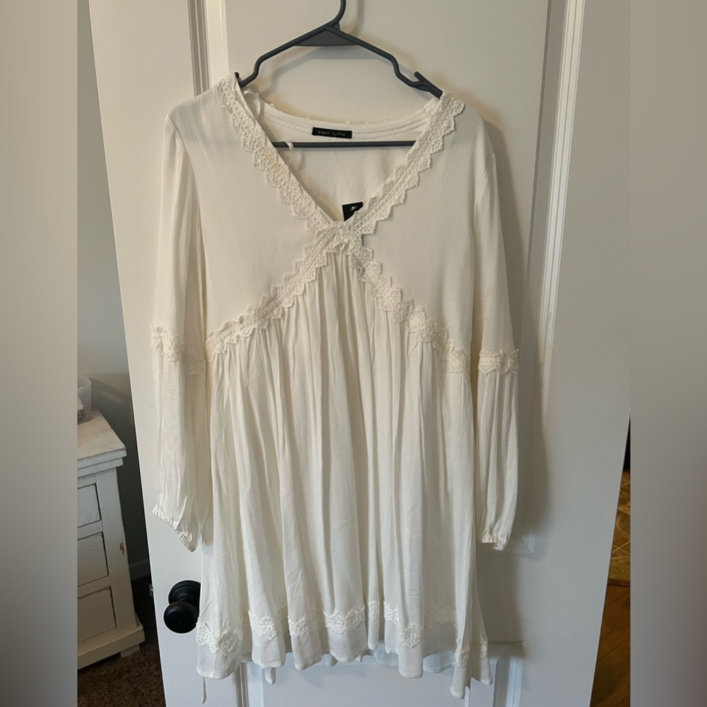 White tunic lace dress